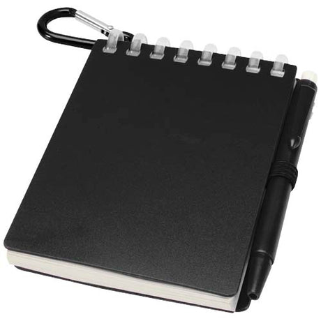 Set de libreta de tapa blanda y bolígrafo de exterior de material reciclado (tinta azul)