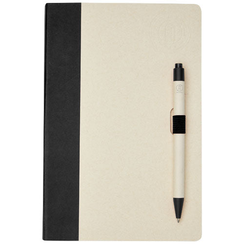 Set de libreta de referencia de tamaño A5 y bolígrafo fabricados con cartones de leche reciclados Dairy Dream