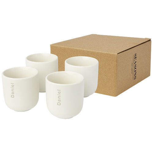 Cuatro tazas de expreso de