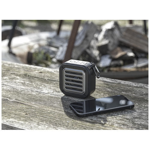 Altavoz solar Bluetooth IPX5 de 3W con mosquetón en plástico reciclado con certificación RCS Solo