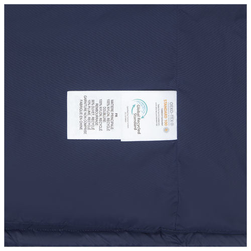 Chaqueta aislante de material reciclado