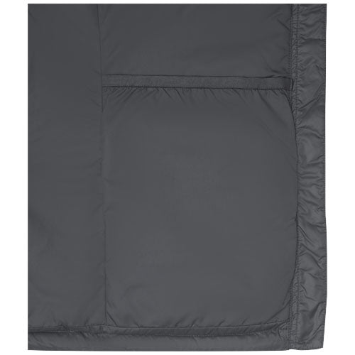 Chaqueta aislante de material reciclado