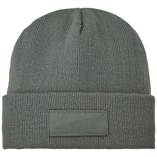 Gorro de lana con parche