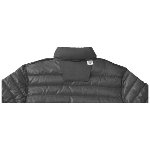 Chaqueta aislante de material reciclado