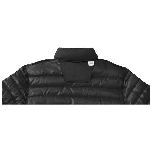 Chaqueta aislante de material reciclado
