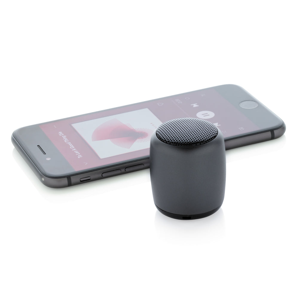 Mini altavoz inalámbrico de aluminio