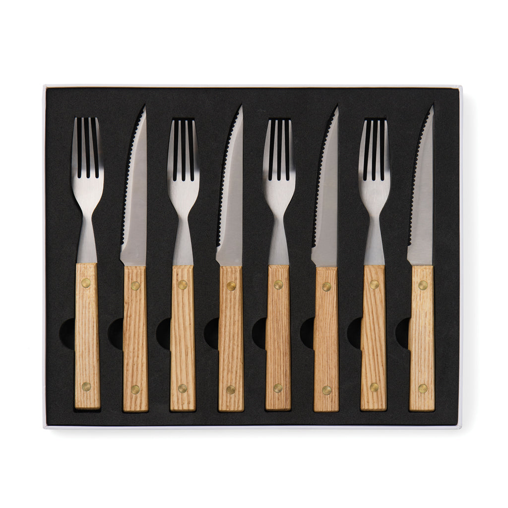 Set de cubiertos para barbacoa