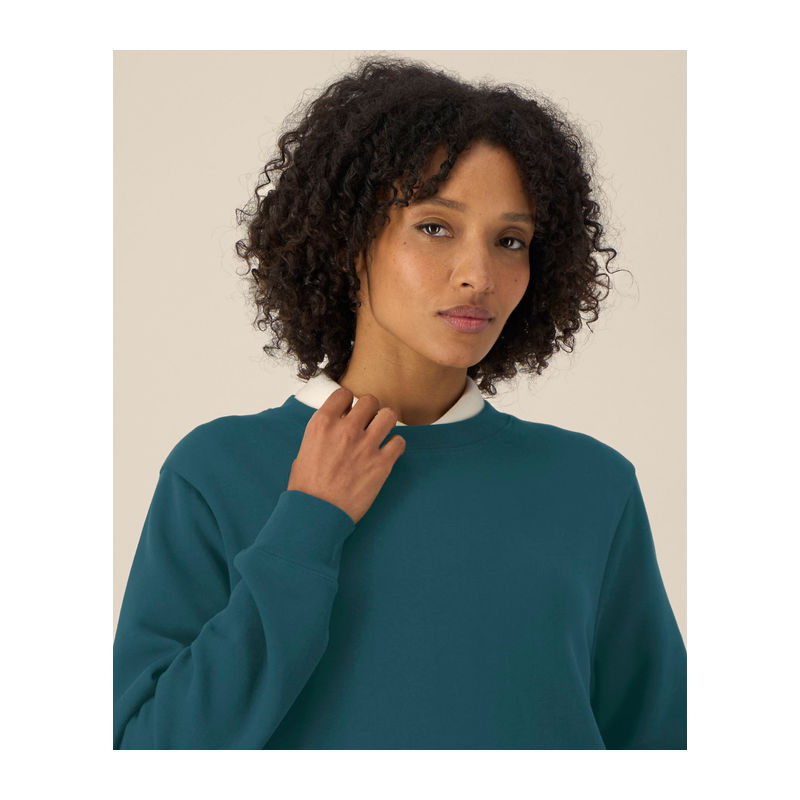 The Stella Thinker Women’s Crewneck
