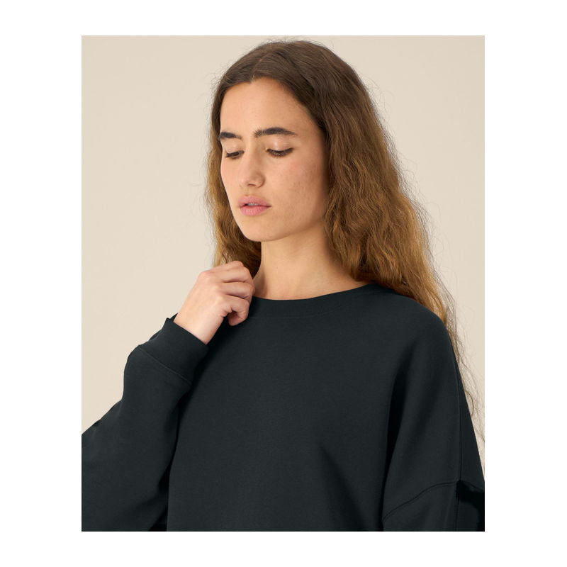 The Stella Lianna Women’s Crewneck