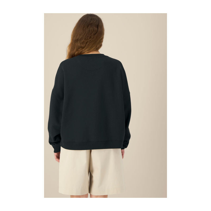 The Stella Lianna Women’s Crewneck