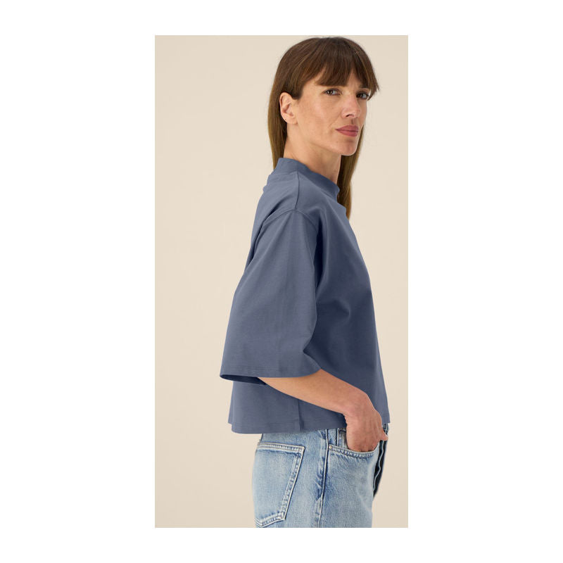 The Stella Raya Women’s Cropped